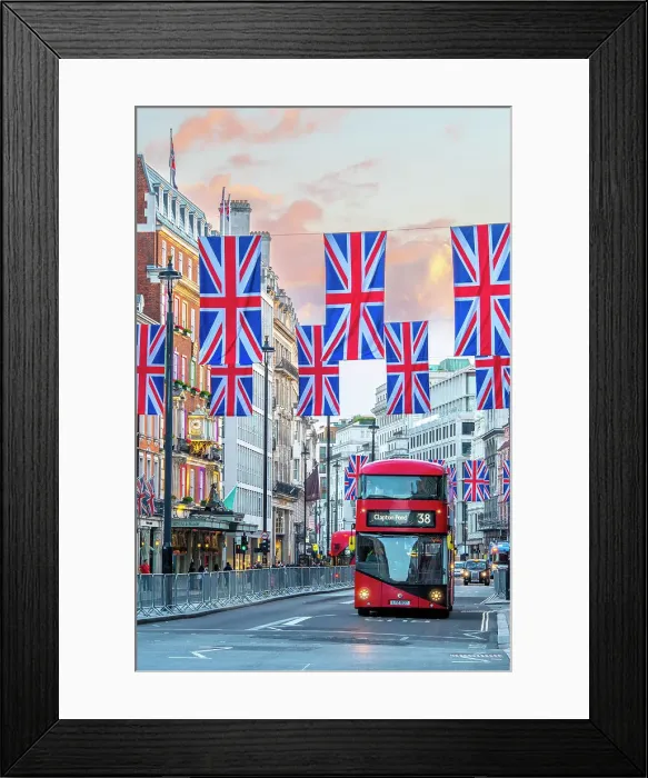 Framed Print : UK, England, London, Piccadilly