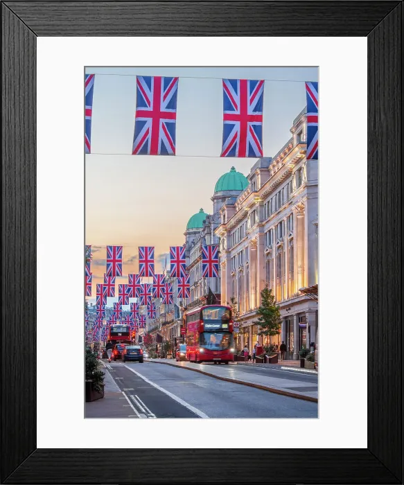Framed Print : UK, England, London, Regent Street Framed Print : UK, England, London, Regent Street