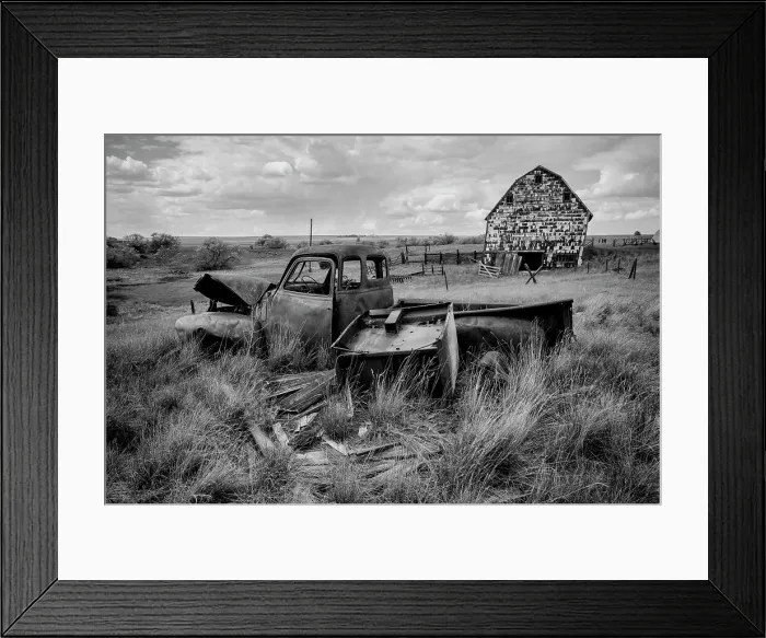 Framed Print : USA, Great Plains, Montana, Big Sandy, abandoned farm