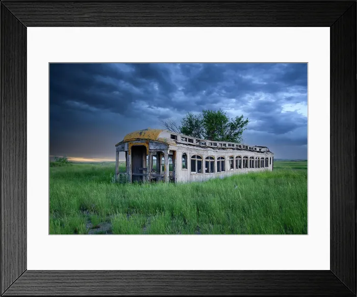 Framed Print : USA, Great Plains, North Dakota, Minot, Great Northern rail car, abandoned (m) Framed Print : USA, Great Plains, North Dakota, Minot, Great Northern rail car, abandoned (m)