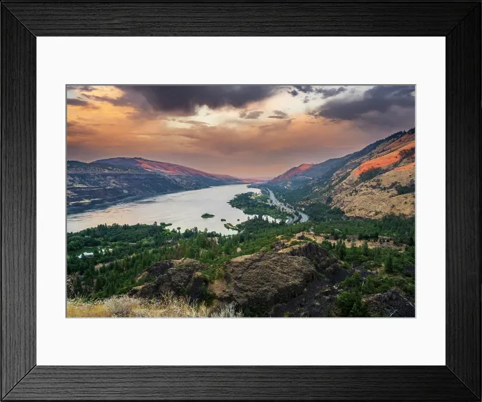 Framed Print : Scenic sunset view over Columbia River, Mosier, Oregon, USA Framed Print : Scenic sunset view over Columbia River, Mosier, Oregon, USA