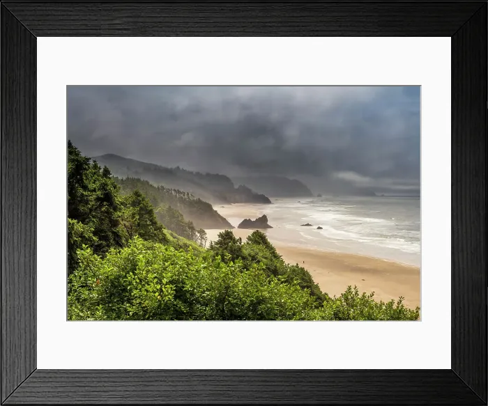 Framed Print : Seascape near Cannon Beach, Oregon, USA Framed Print : Seascape near Cannon Beach, Oregon, USA