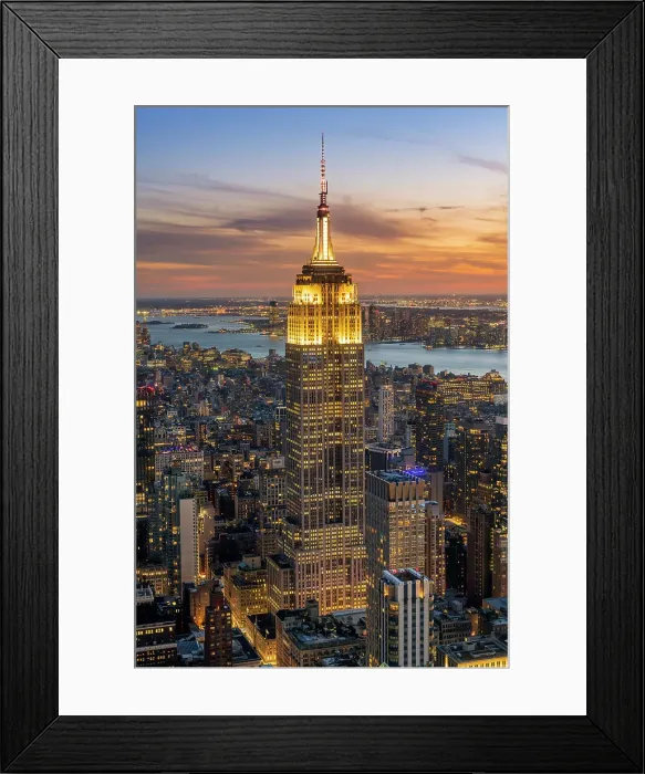 Framed Print : Aerial view of the Empire State Building at sunset, Manhattan, New York, USA Framed Print : Aerial view of the Empire State Building at sunset, Manhattan, New York, USA