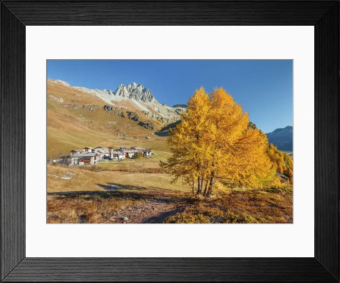 Framed Print : Engadine, lake Sils, Canton of Graubunden, Maloja district, Switzerland Framed Print : Engadine, lake Sils, Canton of Graubunden, Maloja district, Switzerland