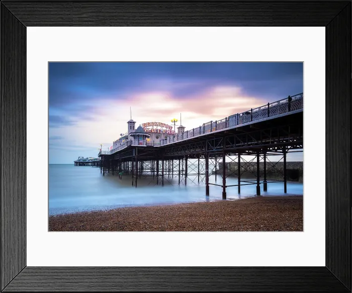 Framed Print : View of the Palace pier at sunset. Brighton, East Sussex, Southern England, United Kingdom Framed Print : View of the Palace pier at sunset. Brighton, East Sussex, Southern England, United Kingdom