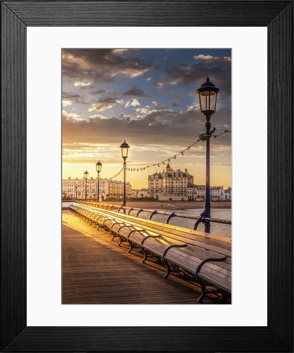 Framed Print : Sunset at Eastbourne Pier, East Sussex, England Framed Print : Sunset at Eastbourne Pier, East Sussex, England