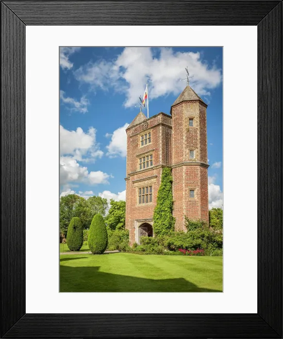 Framed Print : Tower of Sissinghurst Castle, Cranbrook, Kent, England Framed Print : Tower of Sissinghurst Castle, Cranbrook, Kent, England