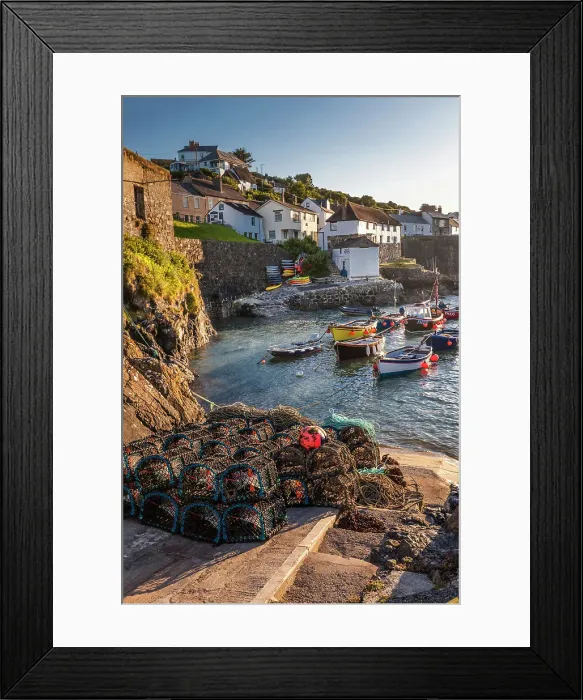 Framed Print : The little harbor at Coverack, Lizard Peninsula, Cornwall, England Framed Print : The little harbor at Coverack, Lizard Peninsula, Cornwall, England