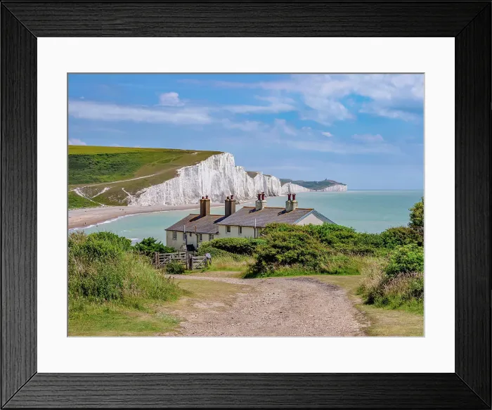 Framed Print : Coastguard Cottage and Seven Sisters Cliffs, Cuckmere Haven, East Sussex, England, United Kingdom Framed Print : Coastguard Cottage and Seven Sisters Cliffs, Cuckmere Haven, East Sussex, England, United Kingdom