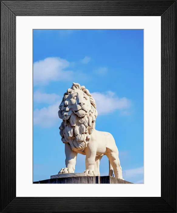 Framed Print : South Bank Lion, London, England, United Kingdom Framed Print : South Bank Lion, London, England, United Kingdom