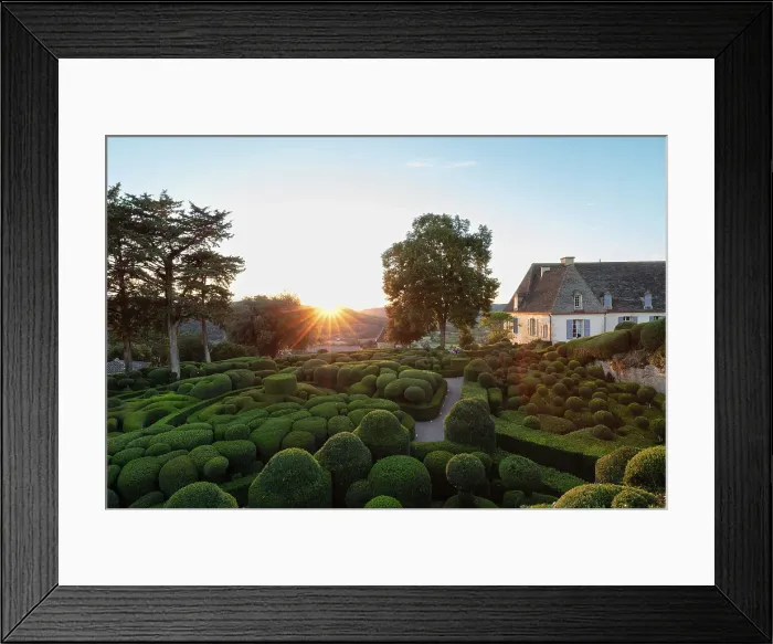 Framed Print : France, Dordogne, Perigord Noir, Dordogne valley, Vezac, Marqueyssac castle & boxwood gardens illuminated by candles at sunset Framed Print : France, Dordogne, Perigord Noir, Dordogne valley, Vezac, Marqueyssac castle & boxwood gardens illuminated by candles at sunset