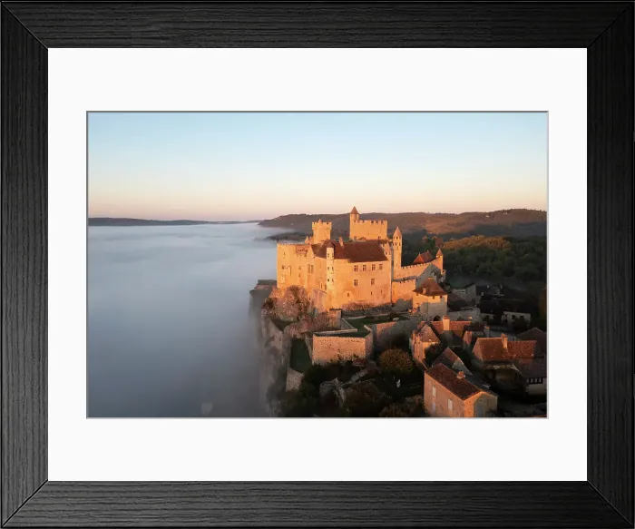 Framed Print : France, Dordogne, Perigord Noir, Dordogne valley, Beynac et Cazenac, labelled Les Plus Beaux Villages de France (The Most Beautiful Villages of France) Framed Print : France, Dordogne, Perigord Noir, Dordogne valley, Beynac et Cazenac, labelled Les Plus Beaux Villages de France (The Most Beautiful Villages of France)