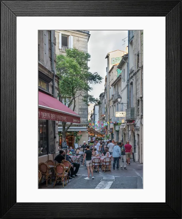 Framed Print : Alley at Montpellier, Herault, Languedoc-Roussillon, Occitanie, France