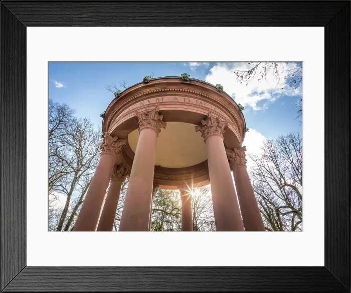 Framed Print : Auguste-Viktoria fountain in the spa gardens of Bad Homburg, Taunus, Hesse, Germany Framed Print : Auguste-Viktoria fountain in the spa gardens of Bad Homburg, Taunus, Hesse, Germany
