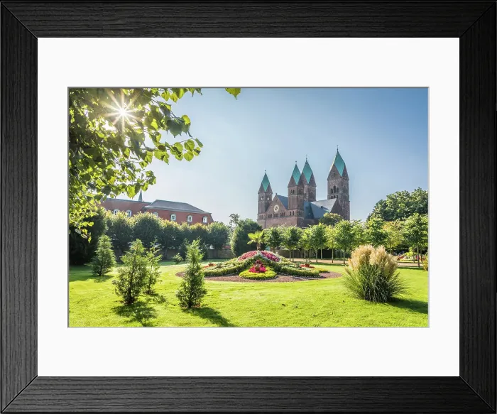 Framed Print : Flower rotunda in front of the castle of Bad Homburg with a view to the Church of the Redeemer, Taunus, Hesse, Germany Framed Print : Flower rotunda in front of the castle of Bad Homburg with a view to the Church of the Redeemer, Taunus, Hesse, Germany