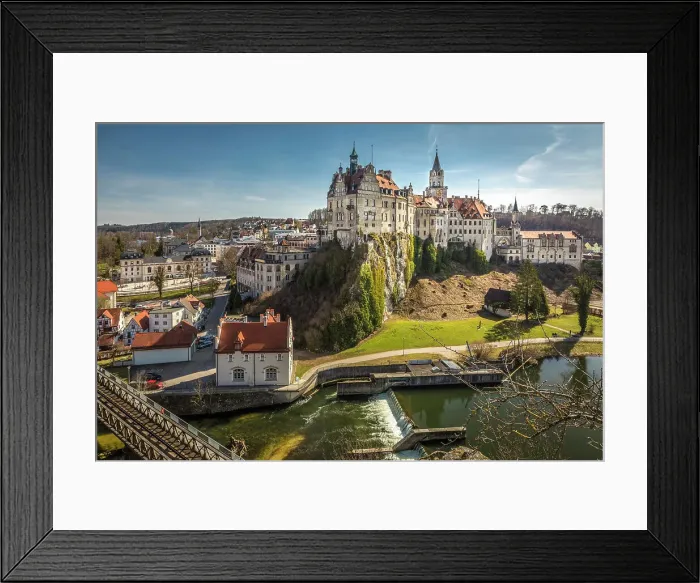 Framed Print : Hohenzollern Castle in Sigmaringen on the Danube, Baden-Wurttemberg, Germany Framed Print : Hohenzollern Castle in Sigmaringen on the Danube, Baden-Wurttemberg, Germany