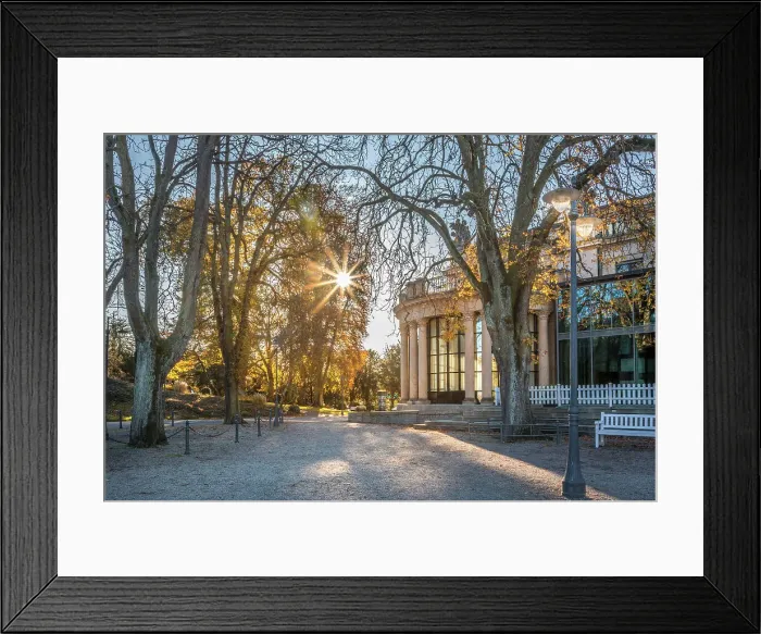 Framed Print : Autumn mood in the Kurpark, Wiesbaden, Hesse, Germany Framed Print : Autumn mood in the Kurpark, Wiesbaden, Hesse, Germany