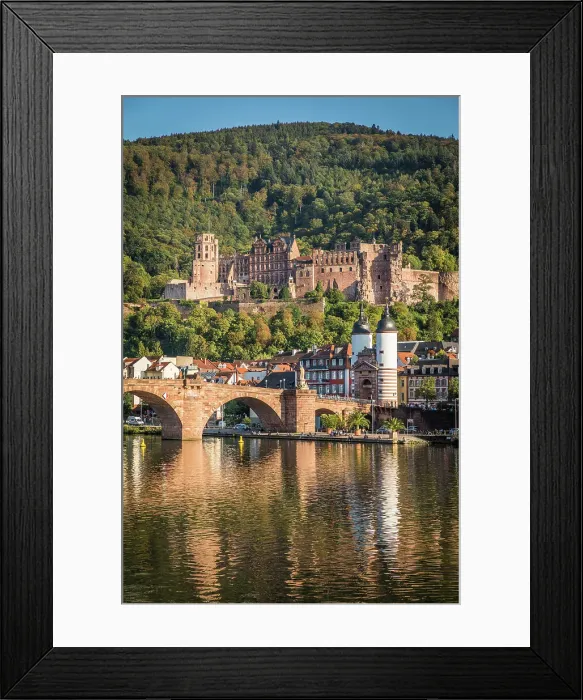 Framed Print : Old Neckar Bridge overlooking Heidelberg Castle and the old town, Baden-Wurttemberg, Germany Framed Print : Old Neckar Bridge overlooking Heidelberg Castle and the old town, Baden-Wurttemberg, Germany