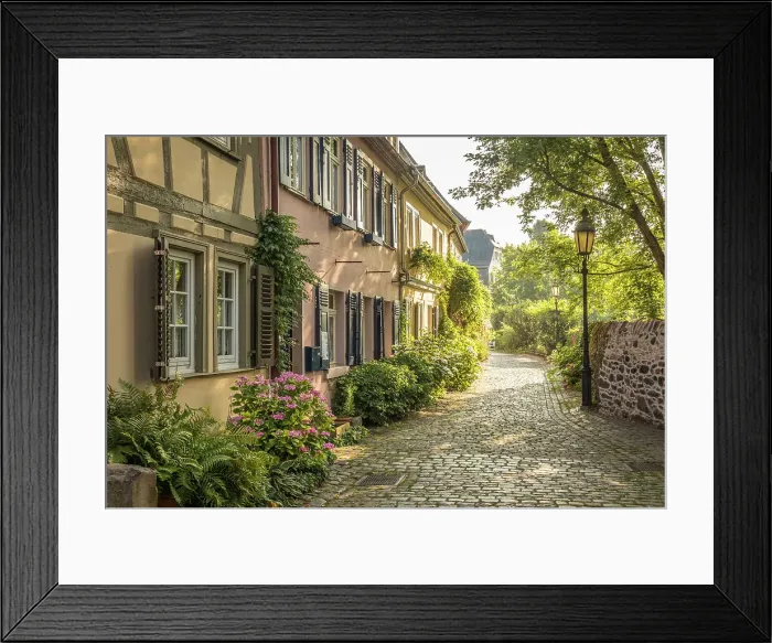 Framed Print : Flower-lined alley in the old town of Frankfurt-Hochst, Frankfurt, Hesse, Germany Framed Print : Flower-lined alley in the old town of Frankfurt-Hochst, Frankfurt, Hesse, Germany