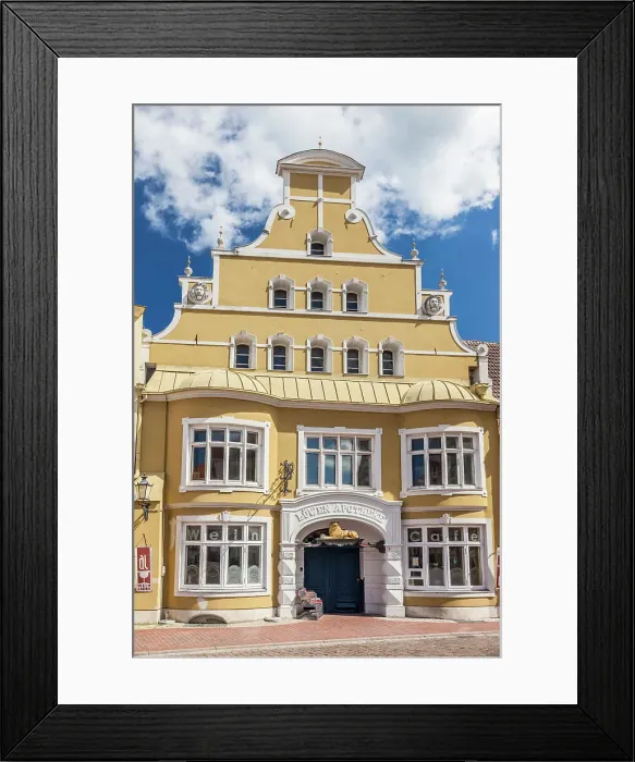 Framed Print : Historical pharmacy in the old town of Wismar, Mecklenburg-West Pomerania, Baltic Sea, Northern Germany, Germany Framed Print : Historical pharmacy in the old town of Wismar, Mecklenburg-West Pomerania, Baltic Sea, Northern Germany, Germany