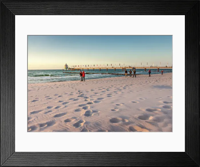 Framed Print : Walkers on the beach at the Zingst pier, Mecklenburg-Western Pomerania, Baltic Sea, Northern Germany, Germany Framed Print : Walkers on the beach at the Zingst pier, Mecklenburg-Western Pomerania, Baltic Sea, Northern Germany, Germany