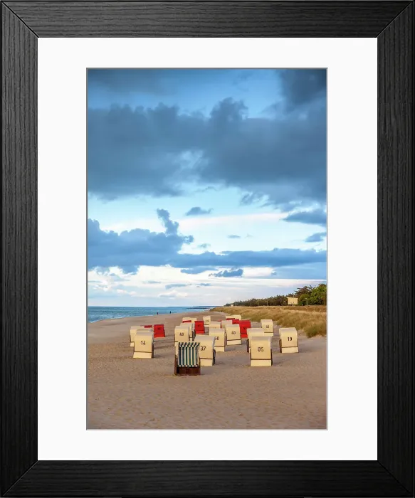 Framed Print : Beach chairs in the evening light in Prerow, Mecklenburg-Western Pomerania, Baltic Sea, Northern Germany, Germany