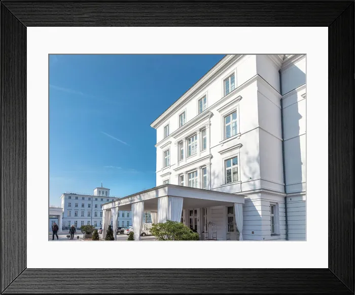 Framed Print : Grand Hotel in Heiligendamm (White City by the Sea), Mecklenburg-West Pomerania, Baltic Sea, Northern Germany, Germany Framed Print : Grand Hotel in Heiligendamm (White City by the Sea), Mecklenburg-West Pomerania, Baltic Sea, Northern Germany, Germany