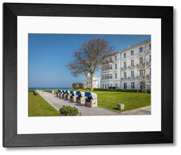 Framed Print : Grand Hotel in Heiligendamm (White City by the Sea), Mecklenburg-West Pomerania, Baltic Sea, Northern Germany, Germany Framed Print : Grand Hotel in Heiligendamm (White City by the Sea), Mecklenburg-West Pomerania, Baltic Sea, Northern Germany, Germany