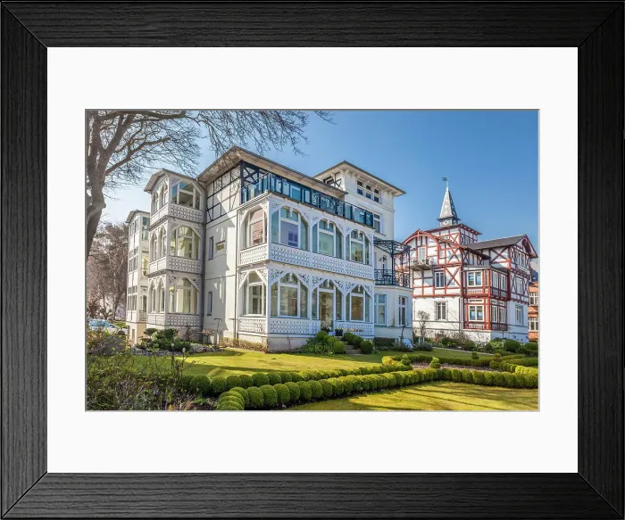 Framed Print : Historic white villas on the waterfront in Binz on the island of Ruegen, Mecklenburg-Western Pomerania, Baltic Sea, Northern Germany, Germany Framed Print : Historic white villas on the waterfront in Binz on the island of Ruegen, Mecklenburg-Western Pomerania, Baltic Sea, Northern Germany, Germany
