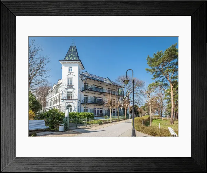 Framed Print : Historic hotel on the waterfront in Binz on the island of Ruegen, Mecklenburg-Western Pomerania, Baltic Sea, Northern Germany, Germany Framed Print : Historic hotel on the waterfront in Binz on the island of Ruegen, Mecklenburg-Western Pomerania, Baltic Sea, Northern Germany, Germany