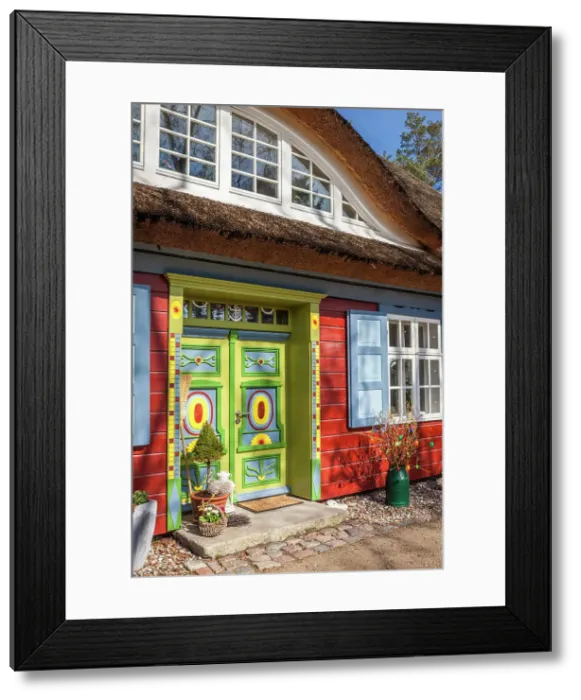 Framed Print : Historic beautifully decorated red thatched cottage in Prerow, Mecklenburg-West Pomerania, Baltic Sea, Northern Germany, Germany Framed Print : Historic beautifully decorated red thatched cottage in Prerow, Mecklenburg-West Pomerania, Baltic Sea, Northern Germany, Germany