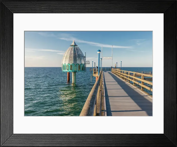 Framed Print : Pier and diving gondola in Zingst in the evening light, Mecklenburg-Western Pomerania, Baltic Sea, North Germany, Germany Framed Print : Pier and diving gondola in Zingst in the evening light, Mecklenburg-Western Pomerania, Baltic Sea, North Germany, Germany