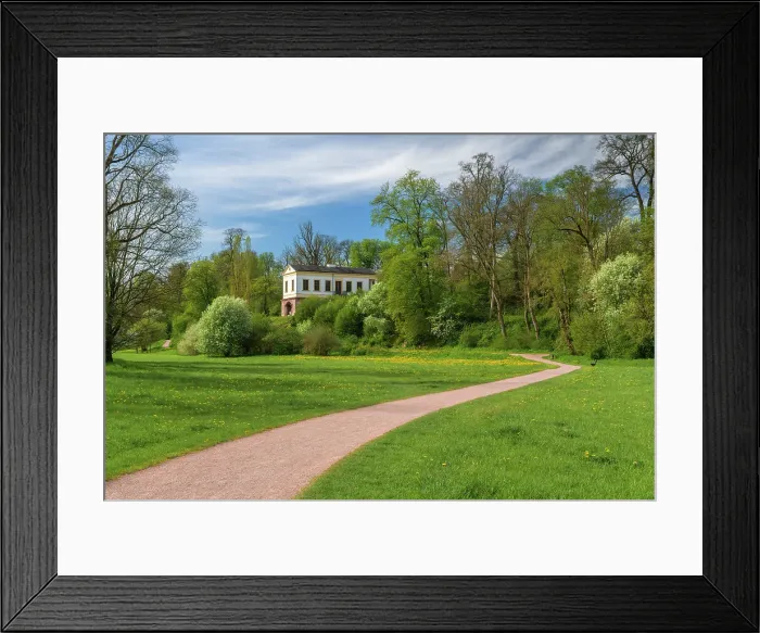 Framed Print : Roman house in the ilmpark, Weimar, Unesco wold heritage Site, Thuringia, Germany