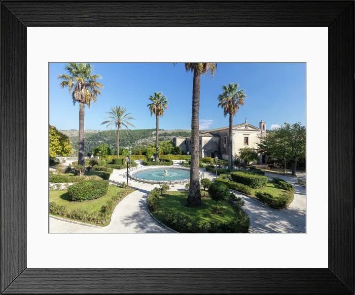 Framed Print : Italy, Sicily, Ragusa, the public gardens in lower Ragusa Framed Print : Italy, Sicily, Ragusa, the public gardens in lower Ragusa