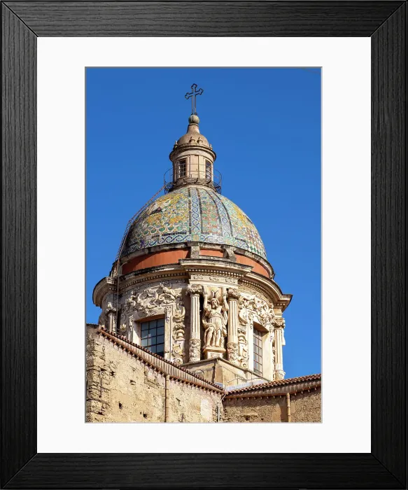 Framed Print : Italy, Sicily, Palermo, dome of the church of the Carmine (Chiesa del Carmine Maggiore) in the Ballaro market district Framed Print : Italy, Sicily, Palermo, dome of the church of the Carmine (Chiesa del Carmine Maggiore) in the Ballaro market district