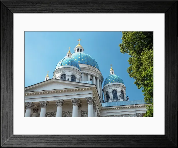 Framed Print : Domes of the Trinity Cathedral (Troitsky sobor), Russian Orthodox church built between 1828 and 1835, Saint Petersburg, Russia Framed Print : Domes of the Trinity Cathedral (Troitsky sobor), Russian Orthodox church built between 1828 and 1835, Saint Petersburg, Russia
