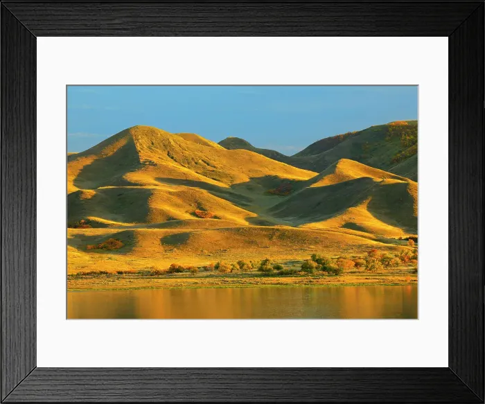 Framed Print : Hills along the South Saskatchewan River Saskatchewan Landing Provincial Park Saskatchewan, Canada Framed Print : Hills along the South Saskatchewan River Saskatchewan Landing Provincial Park Saskatchewan, Canada