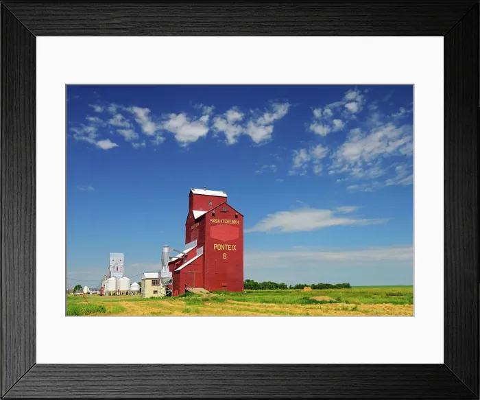 Framed Print : Grain elevators Ponteix Saskatchewan, Canada Framed Print : Grain elevators Ponteix Saskatchewan, Canada