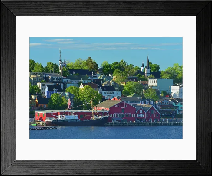 Framed Print : Port town in Lunenburg County. UNESCO World Heritage Site. Lunenberg Nova Scotia, Canada Framed Print : Port town in Lunenburg County. UNESCO World Heritage Site. Lunenberg Nova Scotia, Canada