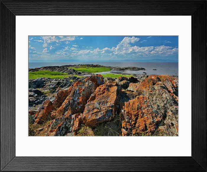 Framed Print : Rocky shoreline along the St. Lawrence River Saint-Roch-des-Aulnaies Quebec, Canada Framed Print : Rocky shoreline along the St. Lawrence River Saint-Roch-des-Aulnaies Quebec, Canada