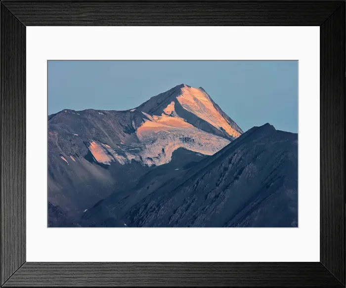 Framed Print : Glaciers. Kluane Ranges, the easternmost of the St Elias Mountains. Kluane National Park, Yukon, Canada Framed Print : Glaciers. Kluane Ranges, the easternmost of the St Elias Mountains. Kluane National Park, Yukon, Canada