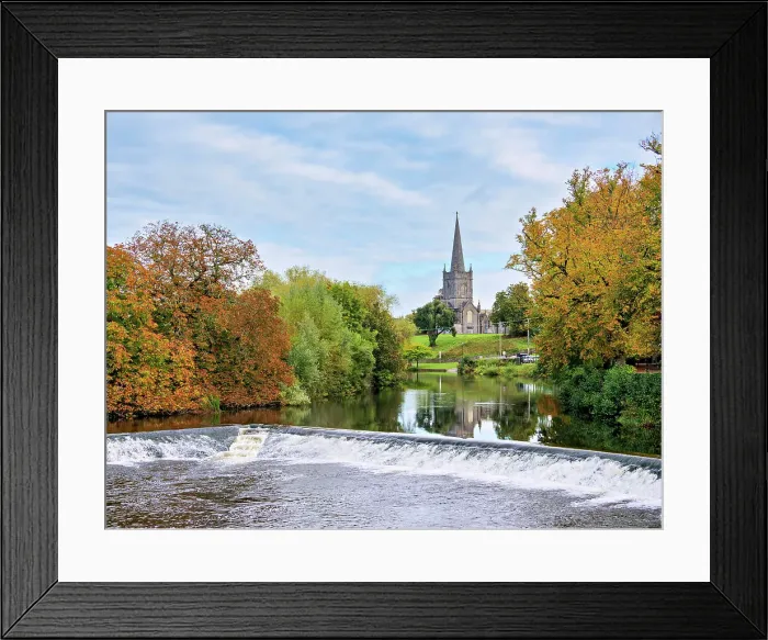 Framed Print : View over weir at River Suir towards Saint Paul's Church of Ireland, Cahir, County Tipperary, Ireland Framed Print : View over weir at River Suir towards Saint Paul's Church of Ireland, Cahir, County Tipperary, Ireland