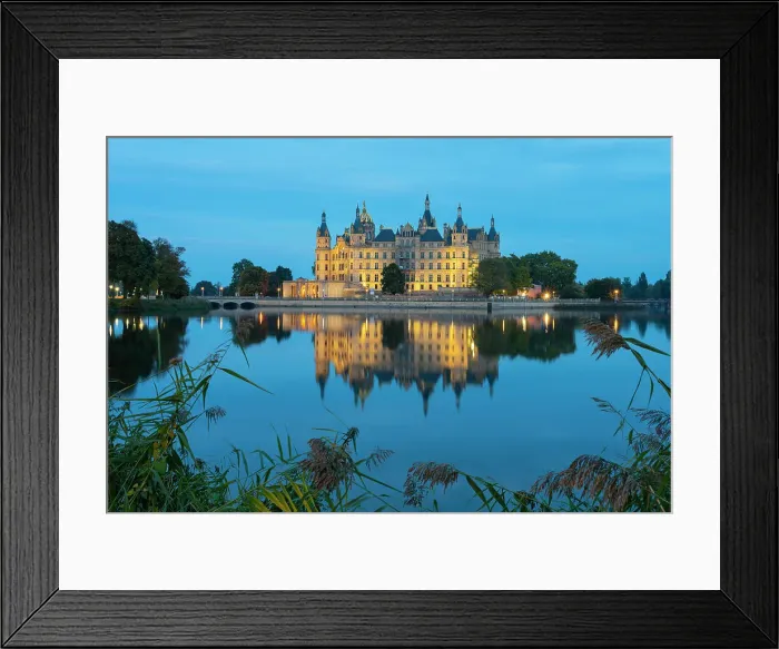 Framed Print : Schwerin Castle with reflection on Burgsee at twilight, Schwerin, Mecklenburg, Mecklenburg-Vorpommern, Germany Framed Print : Schwerin Castle with reflection on Burgsee at twilight, Schwerin, Mecklenburg, Mecklenburg-Vorpommern, Germany