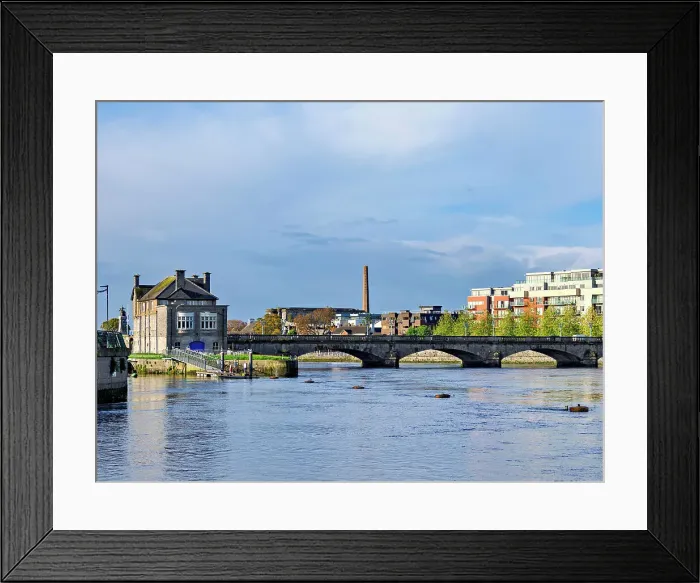 Framed Print : River Shannon and Sarsfield Swivel Bridge, Limerick, County Limerick, Ireland Framed Print : River Shannon and Sarsfield Swivel Bridge, Limerick, County Limerick, Ireland