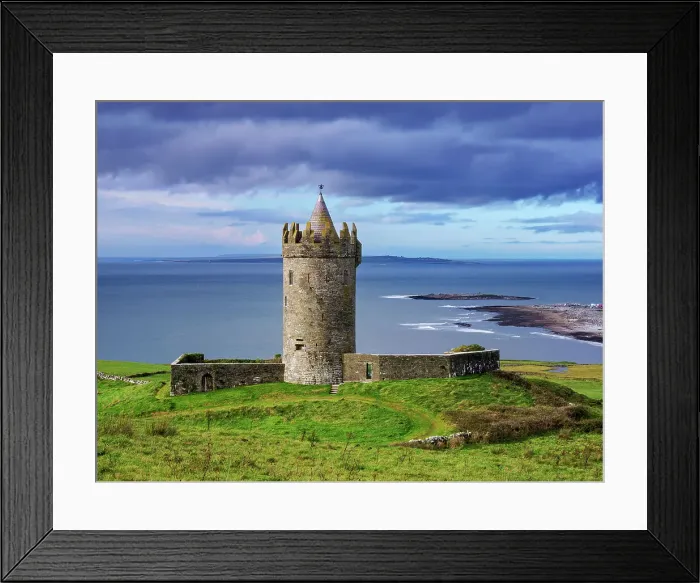 Framed Print : Doonagore Castle, Doonagore, County Clare, Ireland Framed Print : Doonagore Castle, Doonagore, County Clare, Ireland