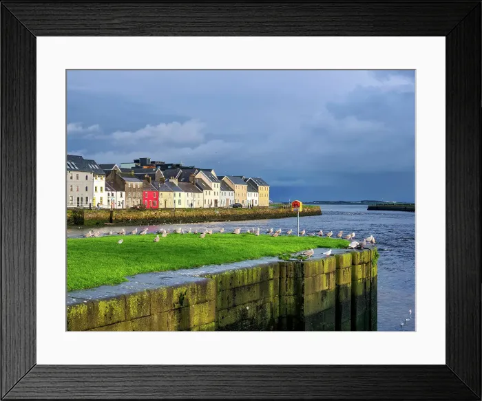 Framed Print : View over the River Corrib towards The Long Walk, Galway, County Galway, Ireland Framed Print : View over the River Corrib towards The Long Walk, Galway, County Galway, Ireland