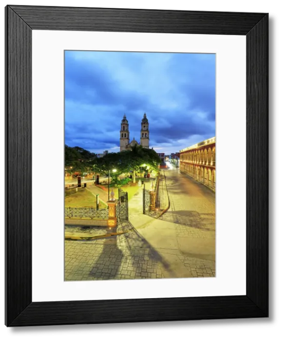 Framed Print : Plaza de la Independencia and cathedral, Campeche, Yucatan Peninsula, Mexico