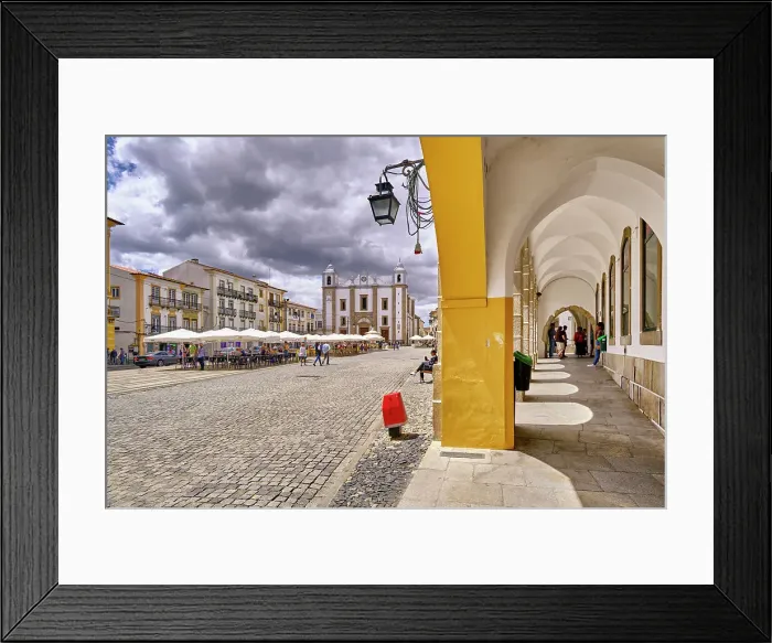 Framed Print : Praca do Giraldo, a Unesco World Heritage Site. Evora, Portugal Framed Print : Praca do Giraldo, a Unesco World Heritage Site. Evora, Portugal