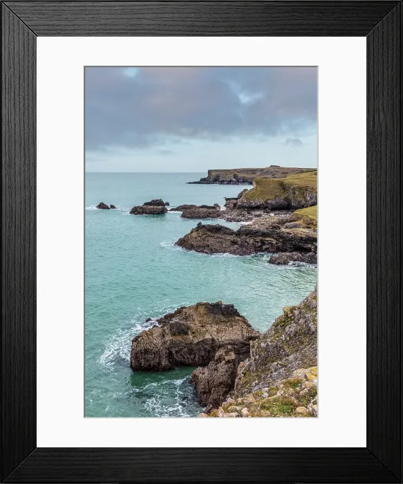 Framed Print : Broad Haven looking toward St Govans Head, Pembrokeshire, Wales, United Kingdom Framed Print : Broad Haven looking toward St Govans Head, Pembrokeshire, Wales, United Kingdom