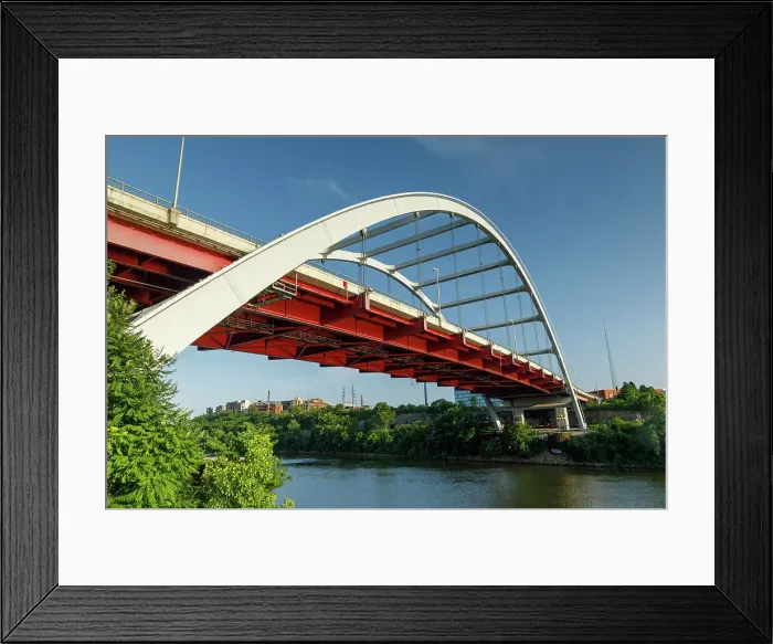 Framed Print : Korean Veterans Memorial Bridge over the Cumberland River in Nashville, Tennessee, USA Framed Print : Korean Veterans Memorial Bridge over the Cumberland River in Nashville, Tennessee, USA